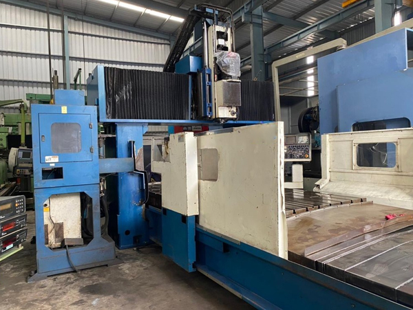 Vertical Machining Center